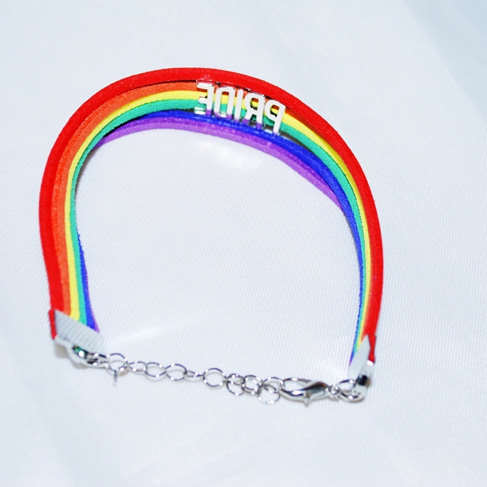 'Pride' Bundle (Bandana, Necklace, Choker) 💜❤️💛 - Picture 5 of 8